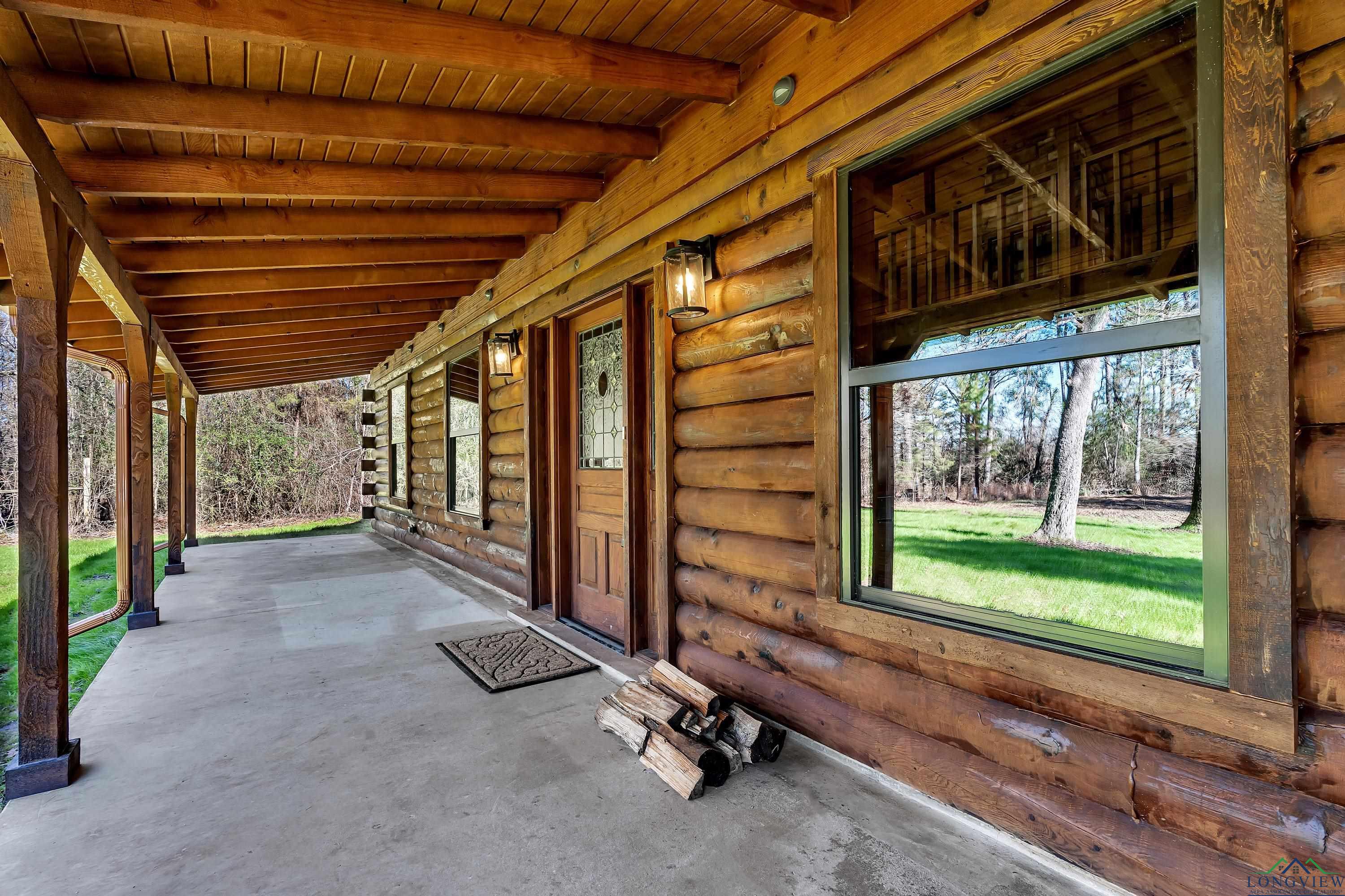 564 Thyme Rd, Diana, Texas image 4