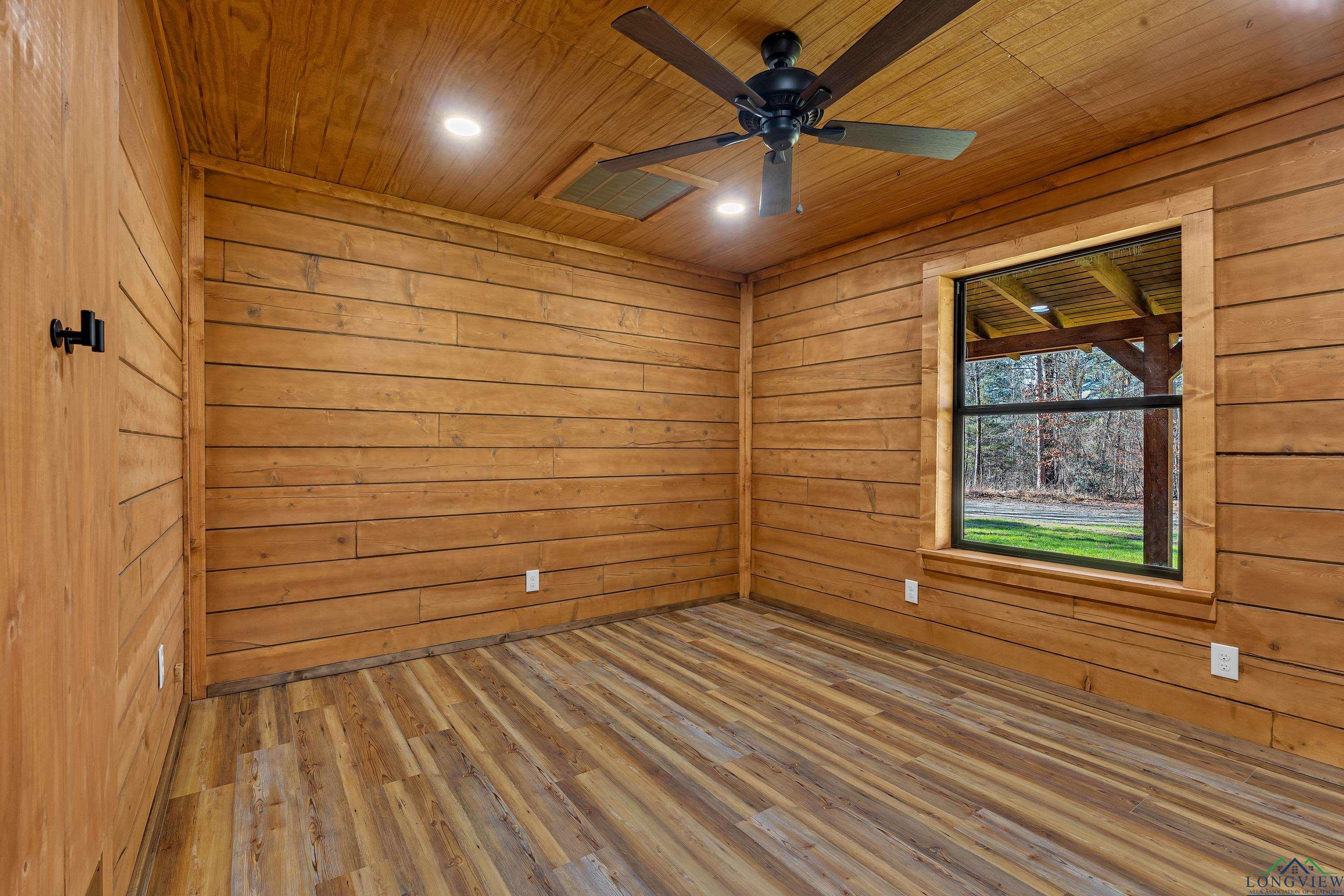 564 Thyme Rd, Diana, Texas image 11