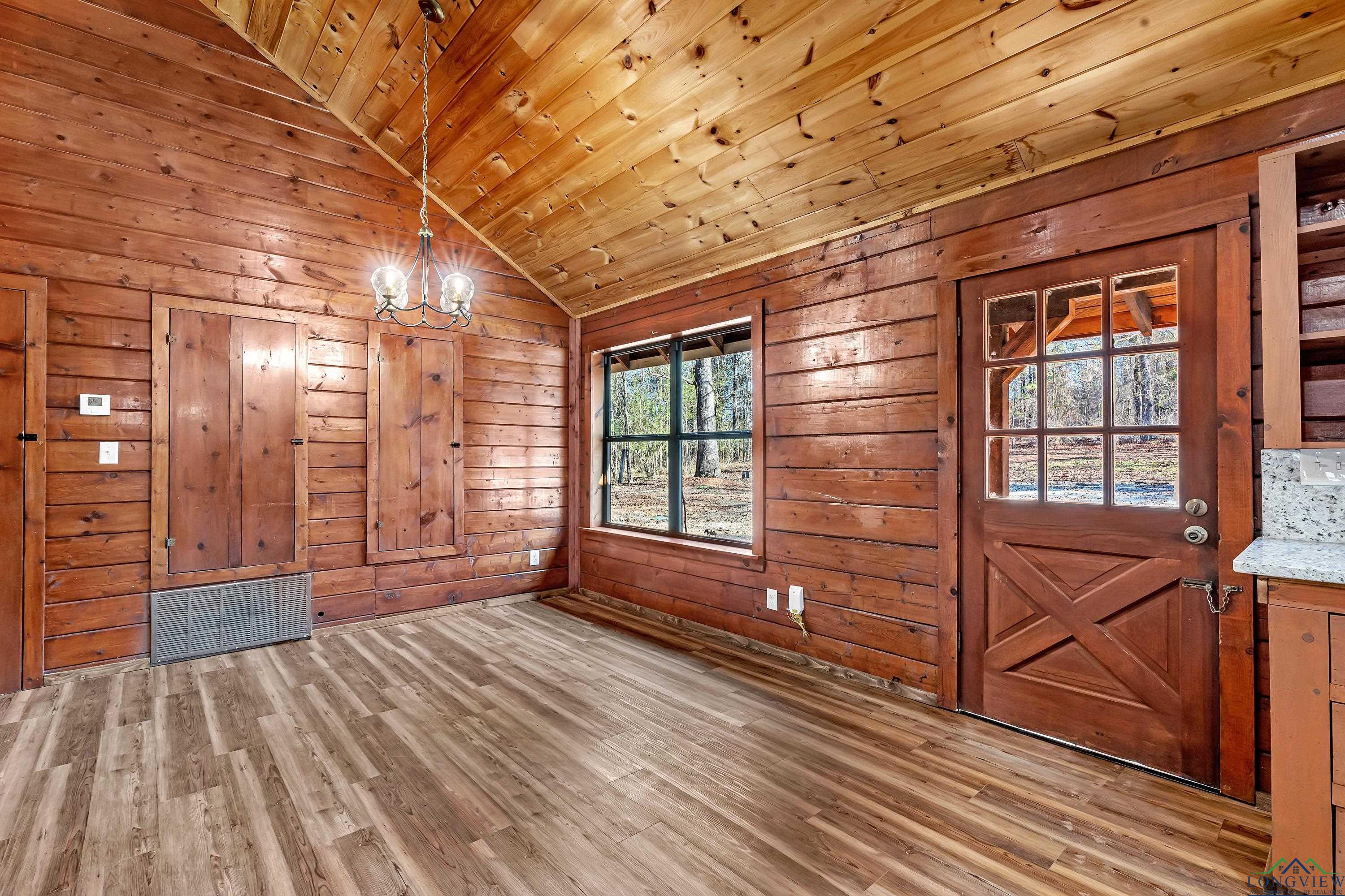 564 Thyme Rd, Diana, Texas image 14