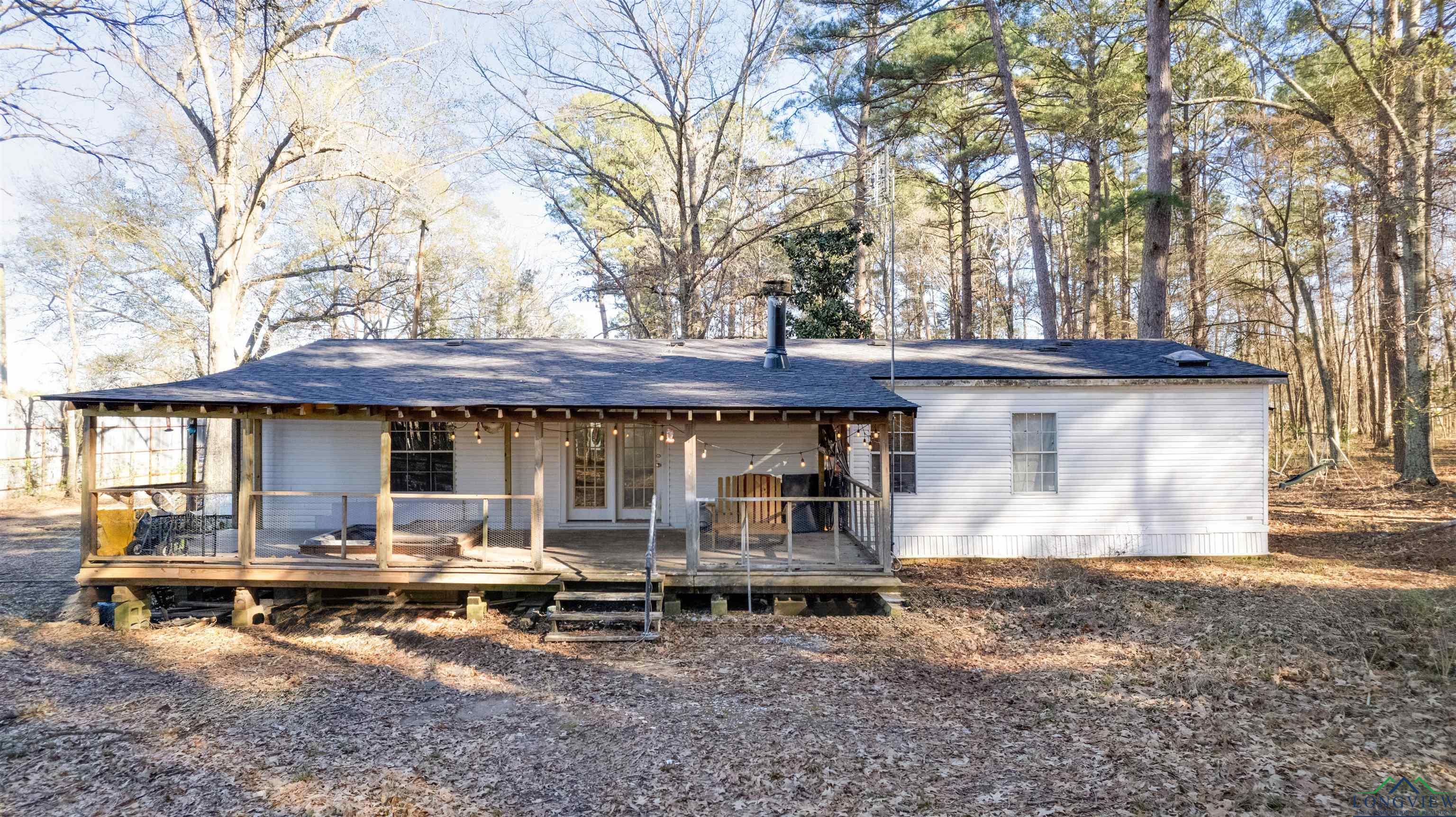 247 W Parker Riley Lane, Waskom, Texas image 13