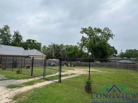 Vacant Land For Sale - 212 Rogers St<br/> Rusk County, Henderson, TX 75654