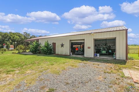 A home in Gilmer