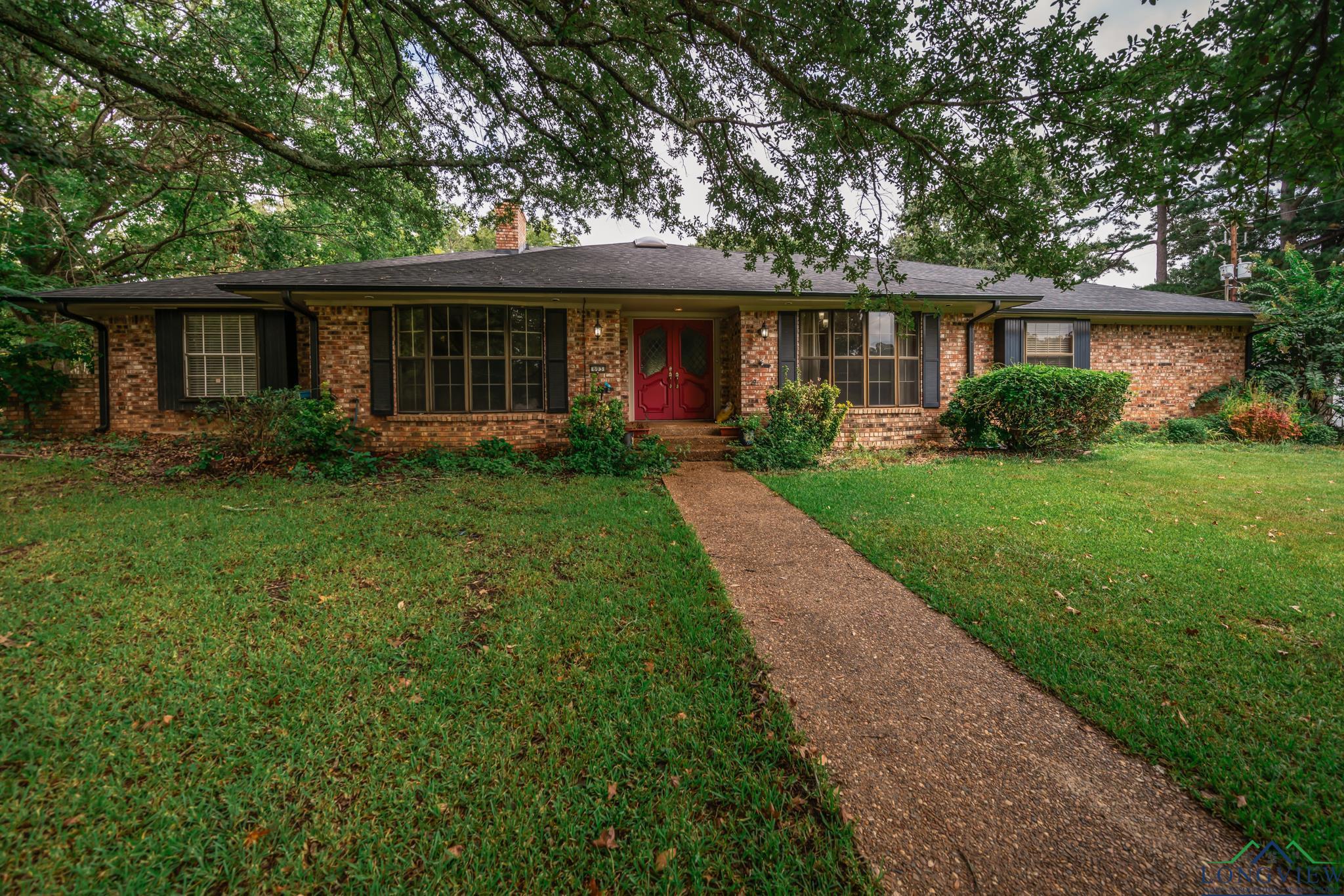 603 Tuttle Rd, White Oak, Texas image 1