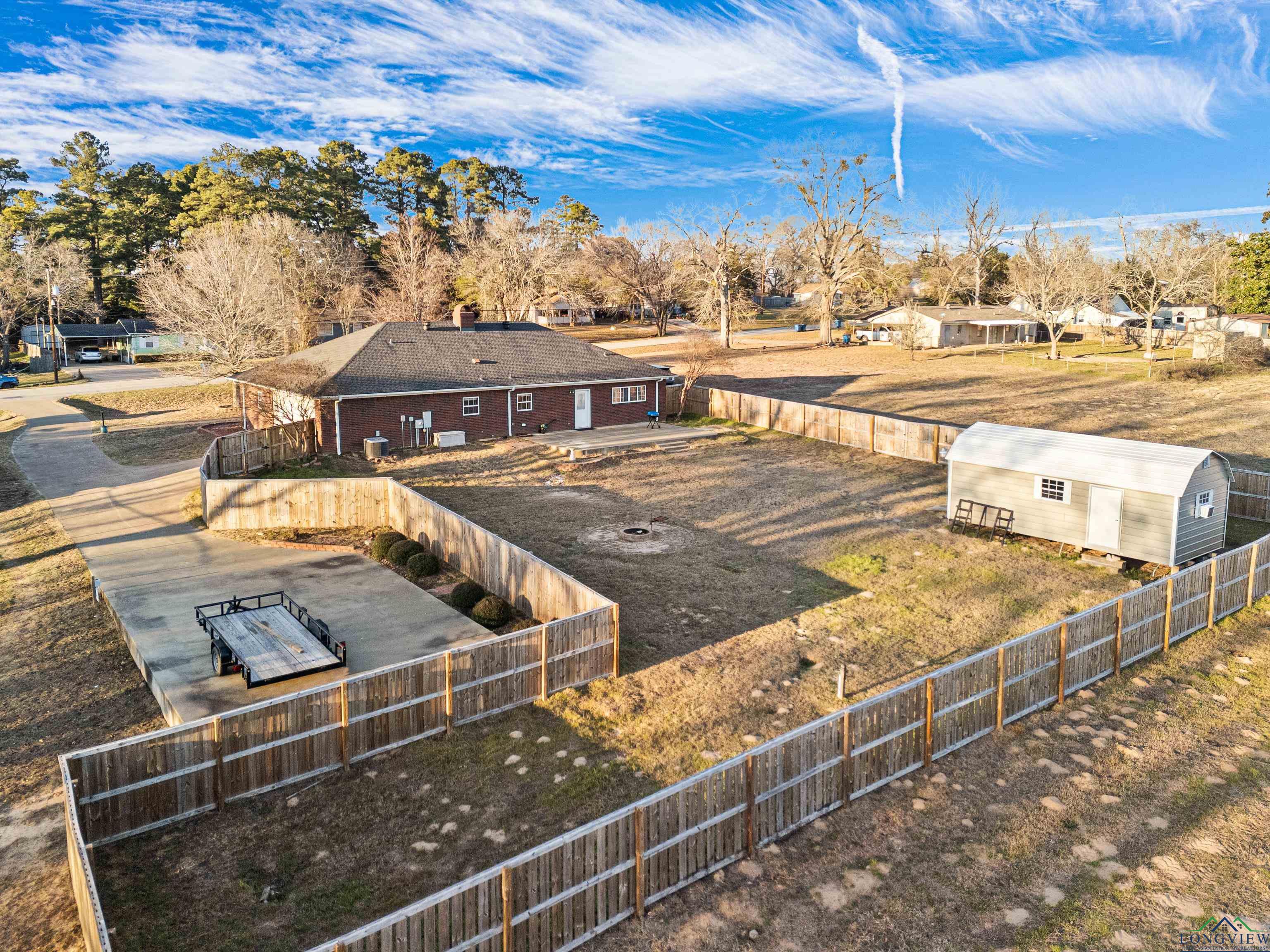 1910 E Main St, Henderson, Texas image 13