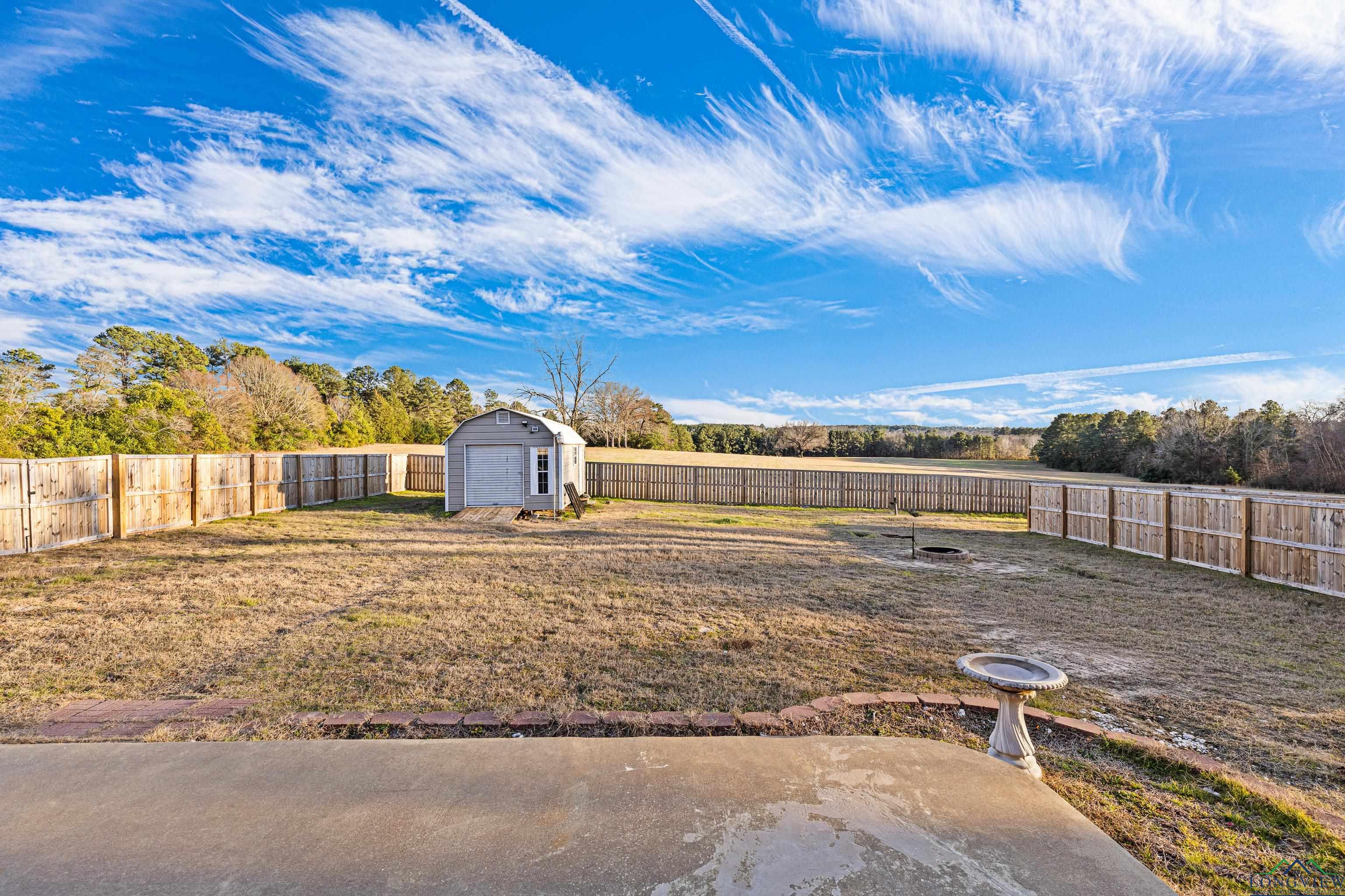 1910 E Main St, Henderson, Texas image 11