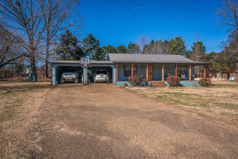 Homes For Sale - 805 Laverne St<br/> Marion County, Jefferson, TX 75657