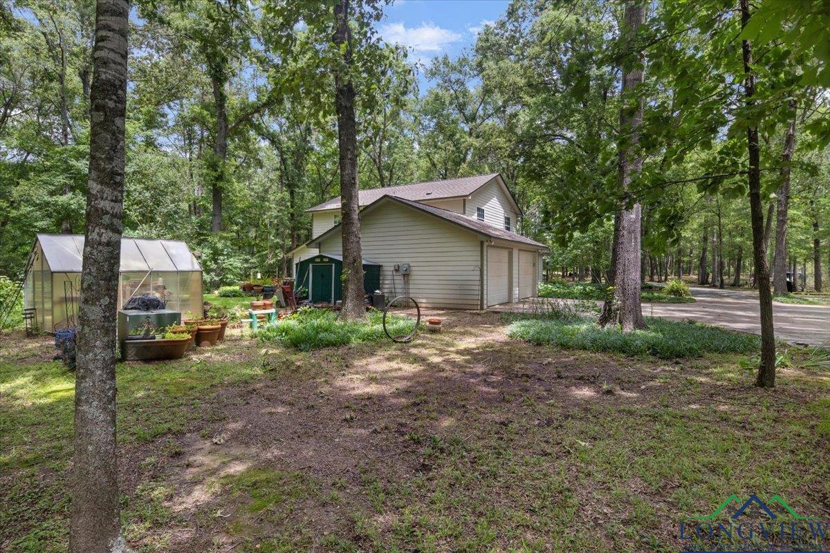 1709 W County Road 302 Avenue, Carthage, Texas image 44