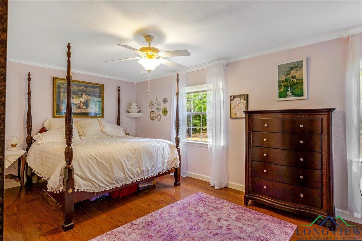 1709 W County Road 302 Avenue, Carthage, Texas image 32