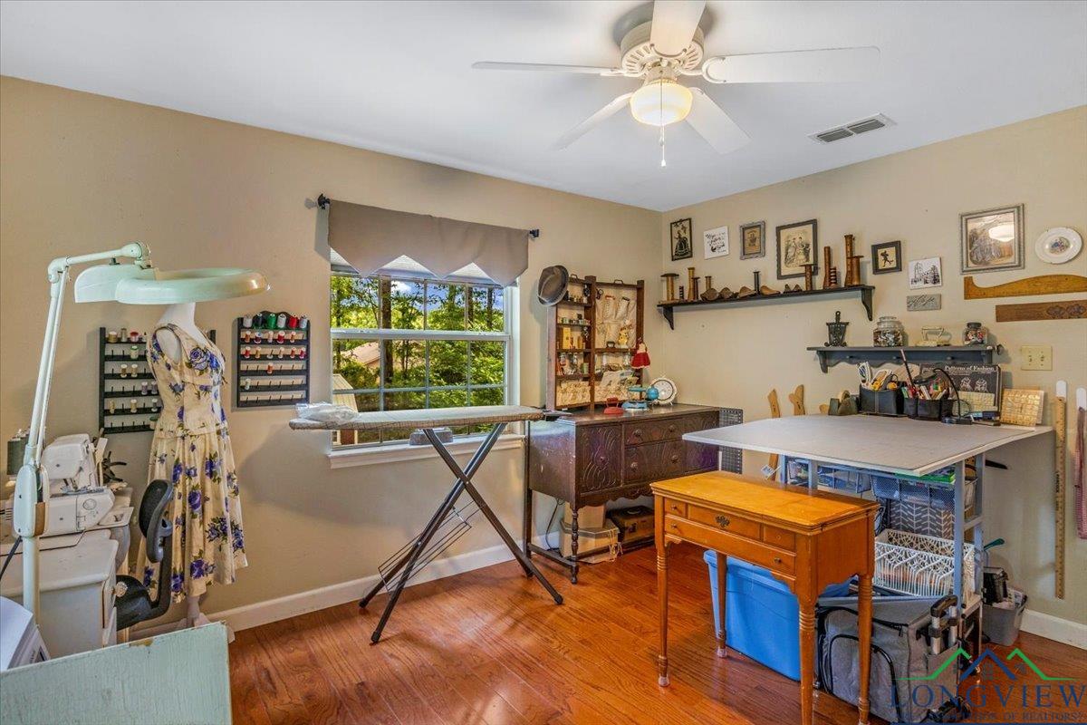1709 W County Road 302 Avenue, Carthage, Texas image 31