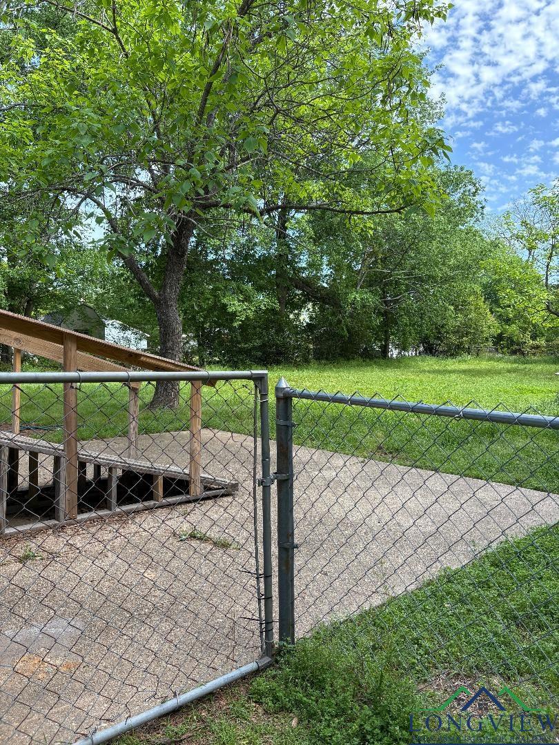 101 Bell, Hallsville, Texas image 7