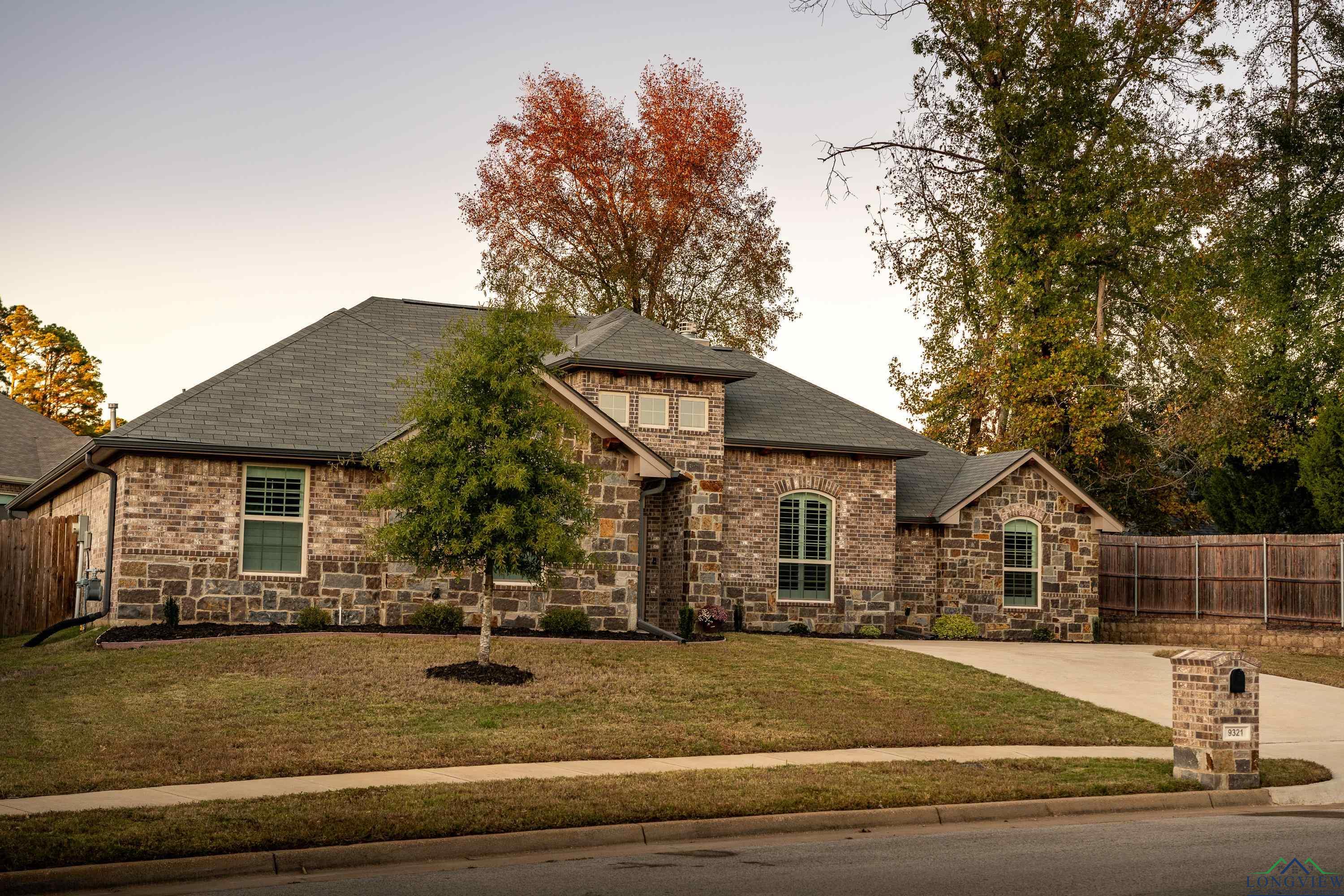 9321 Stonebank Crossing, Tyler, Texas image 2