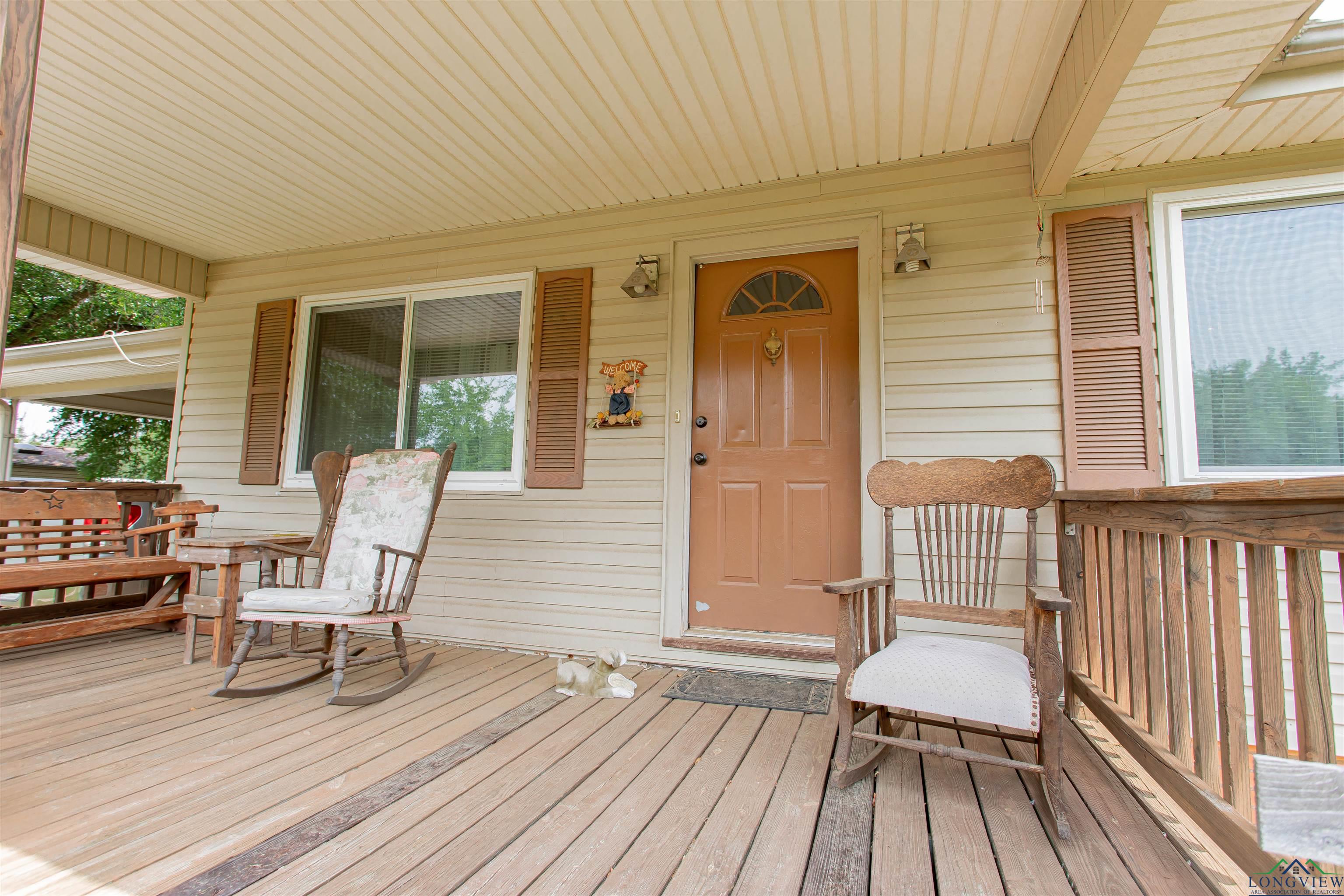 226 Circle Ridge, Gilmer, Texas image 2
