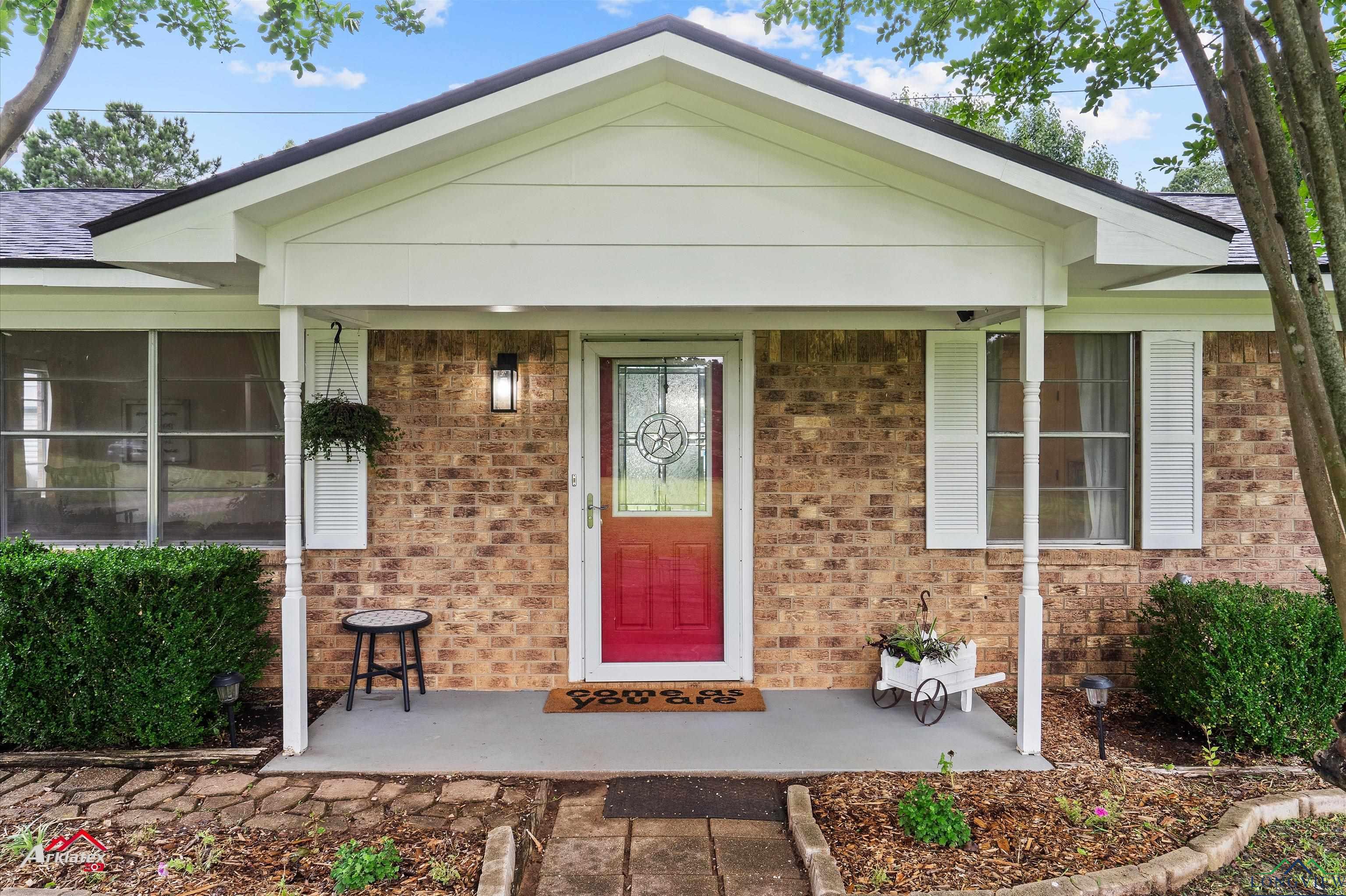 17161 County Road 2187 E, Tatum, Texas image 1