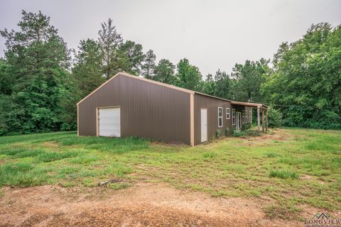 A home in Gilmer