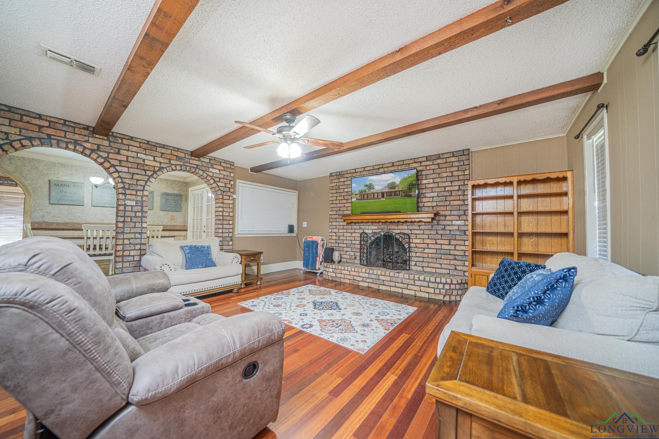 2800 Red Gum Gap St, Longview, Texas image 5