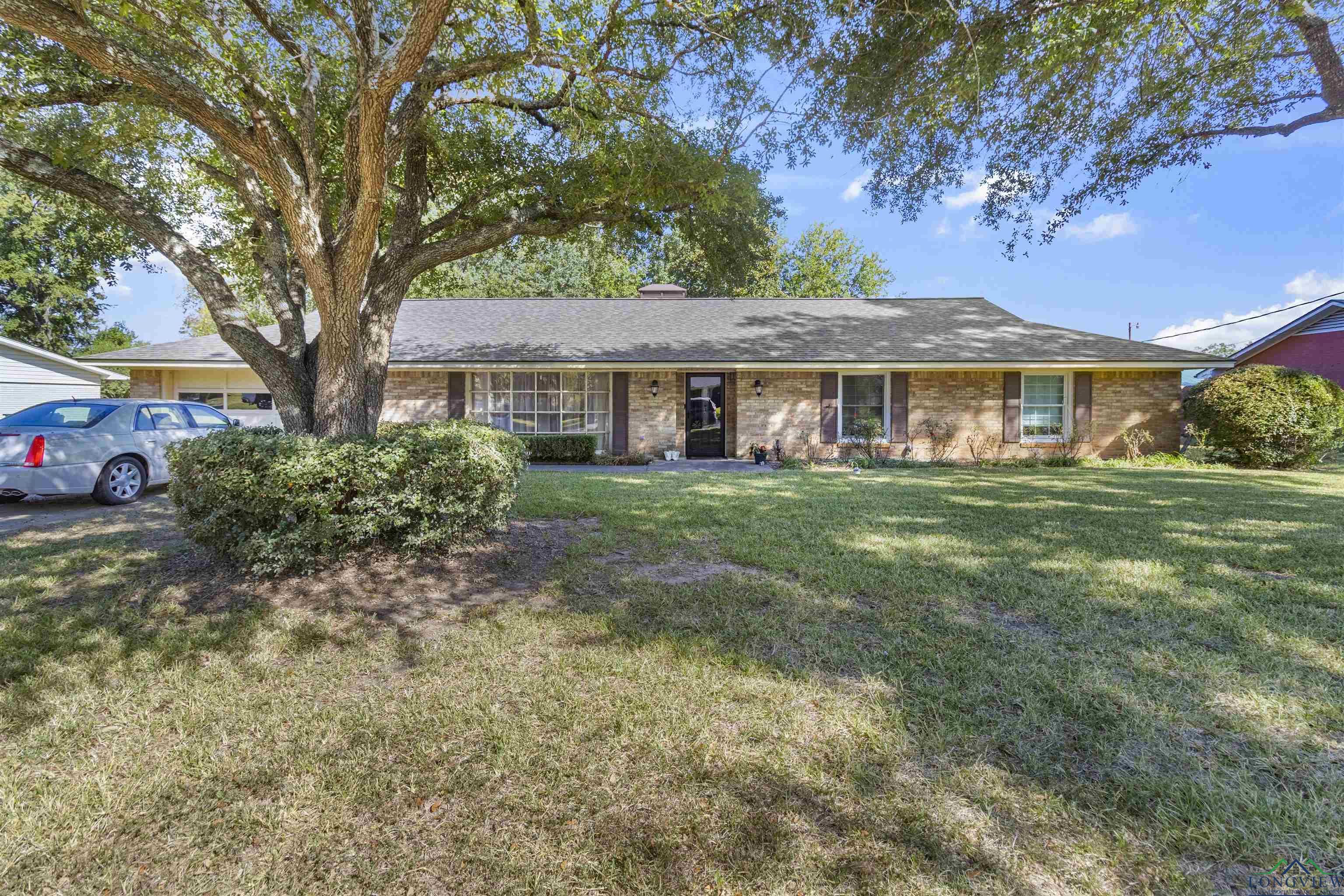 2907 Royal Dr, Kilgore, Texas image 1