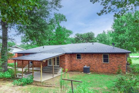 A home in Kilgore