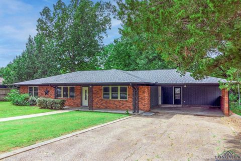 A home in Kilgore