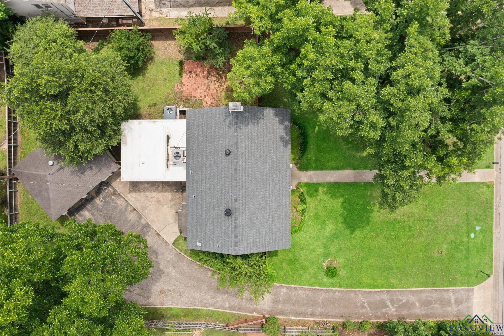 513 E Young, Longview, Texas image 47