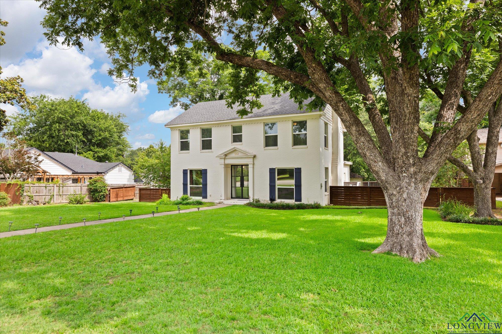 513 E Young, Longview, Texas image 4