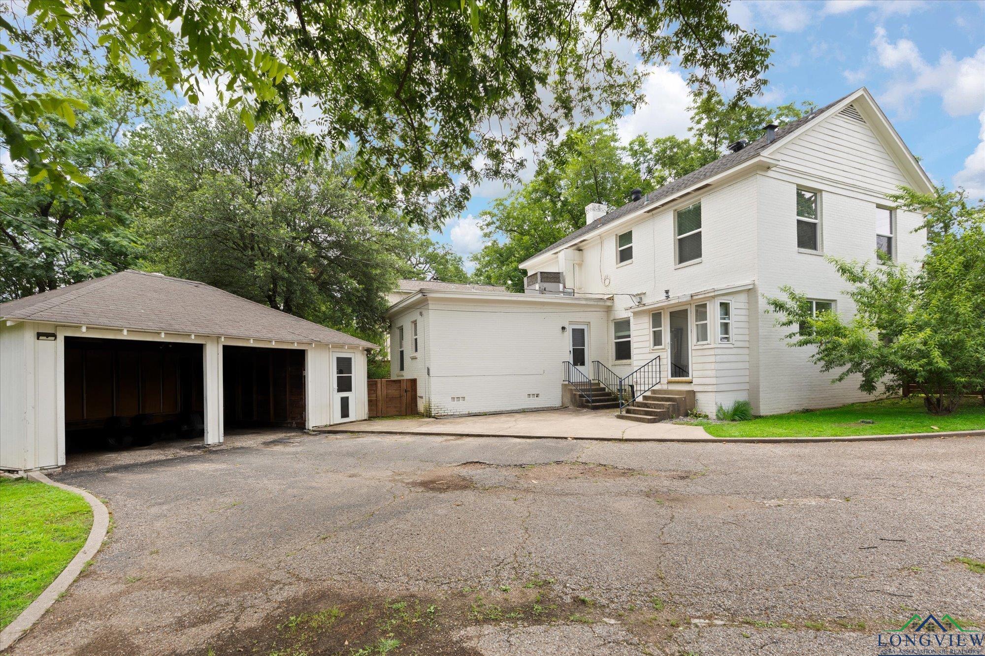 513 E Young, Longview, Texas image 41