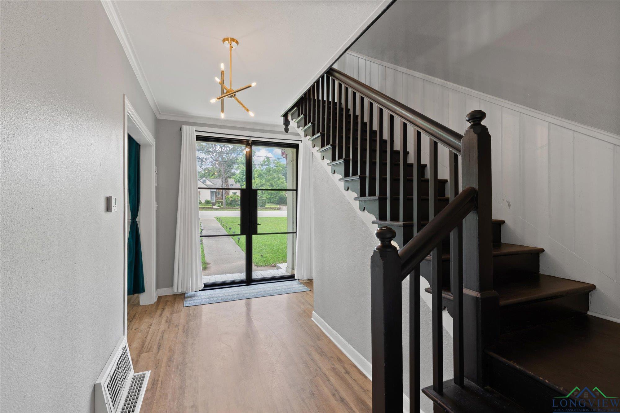 513 E Young, Longview, Texas image 6
