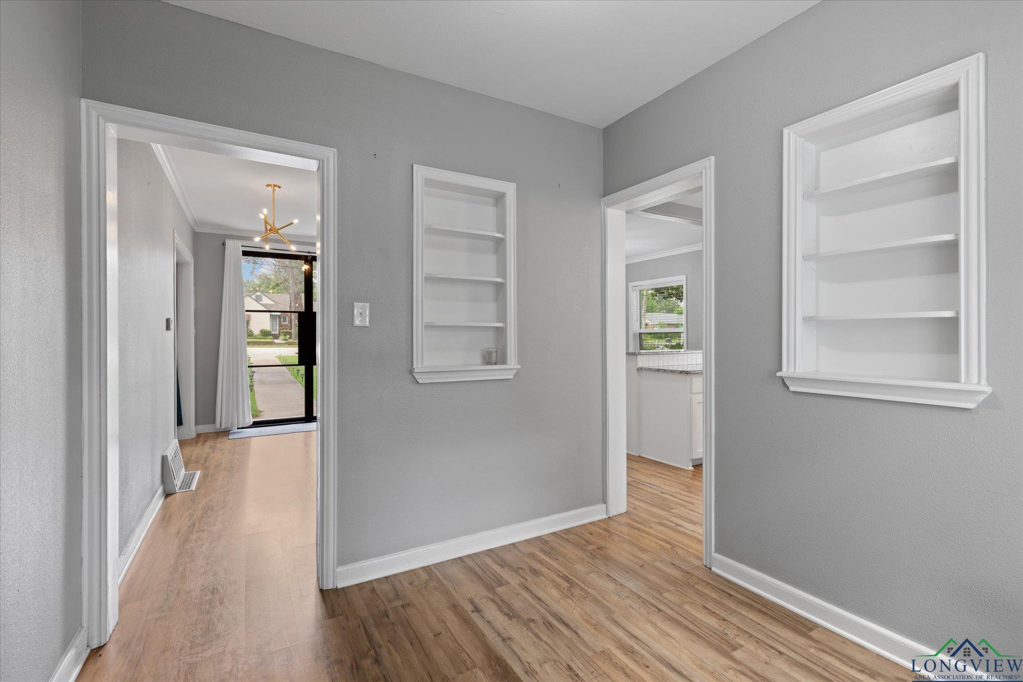 513 E Young, Longview, Texas image 24