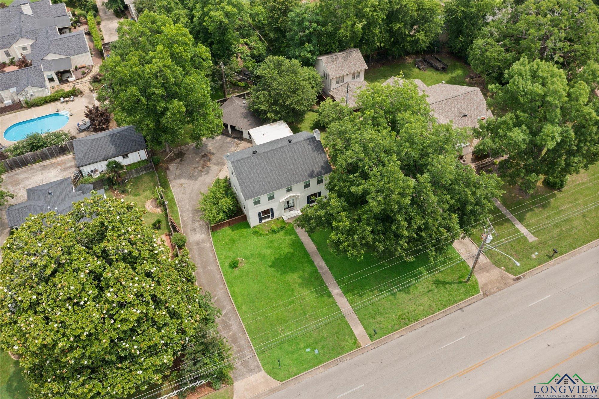 513 E Young, Longview, Texas image 46