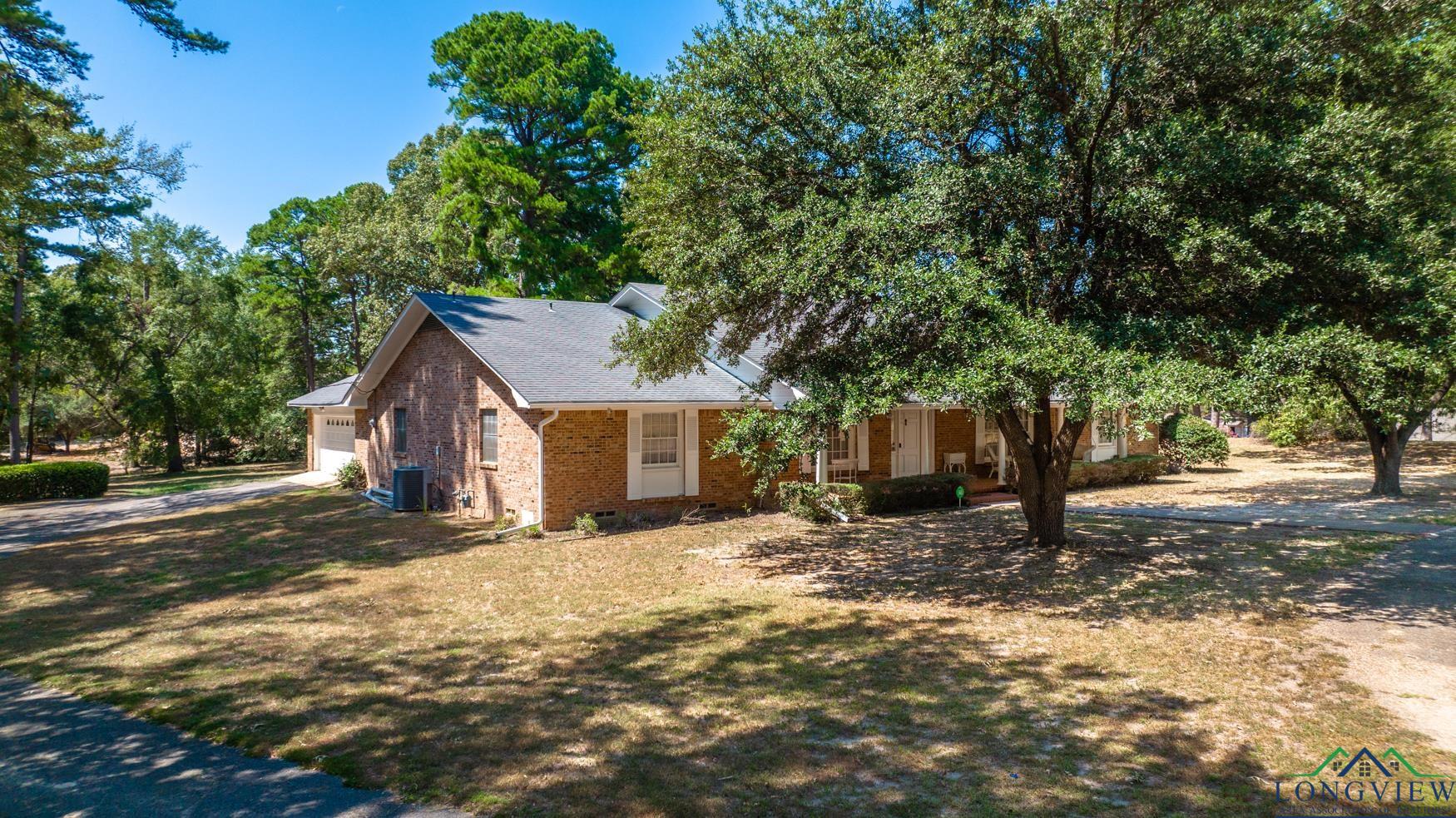 1318 Greenway Street, Gilmer, Texas image 34