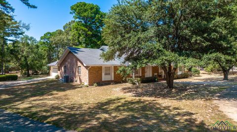 A home in Gilmer