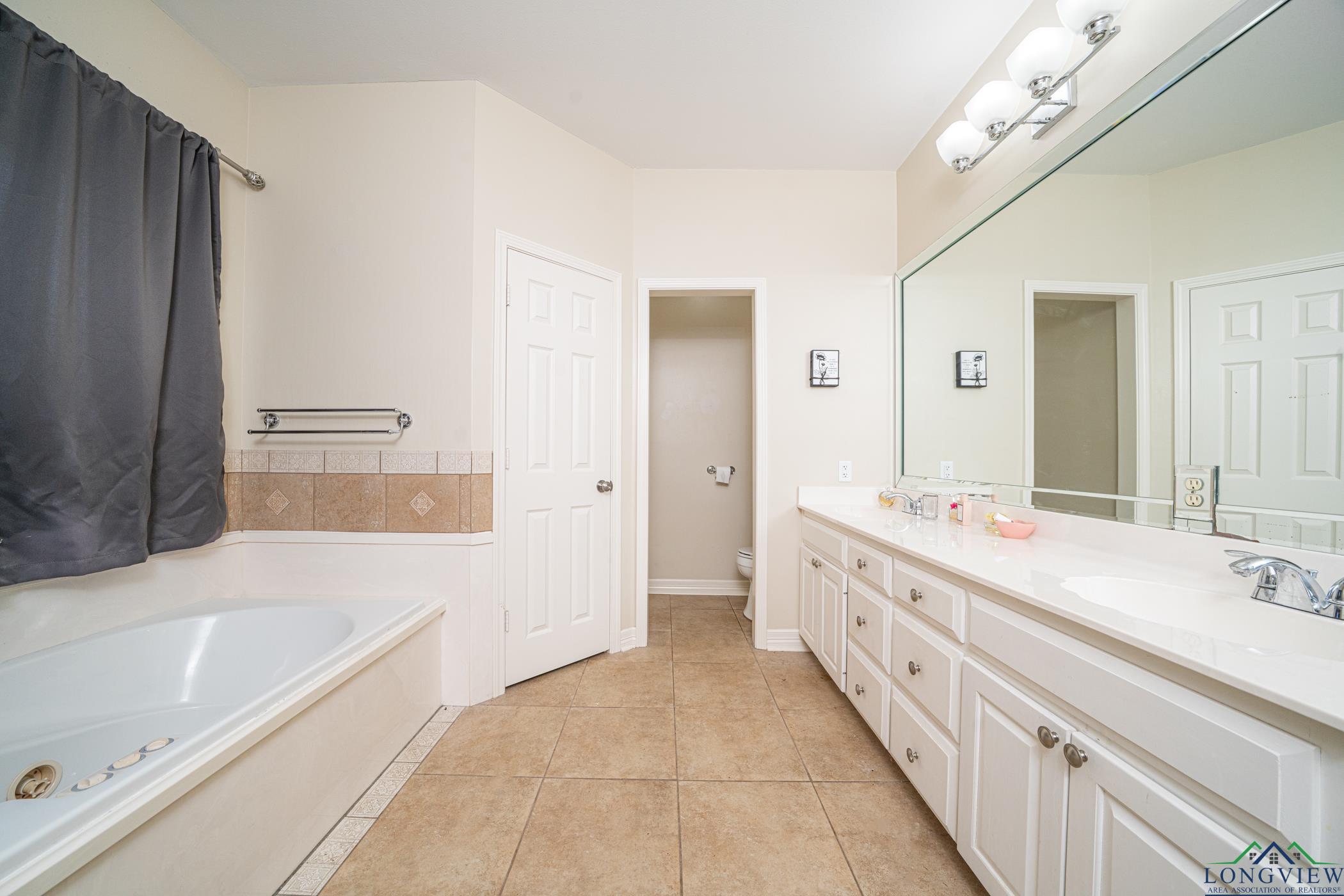 605 Cal Young Rd, Hallsville, Texas image 19