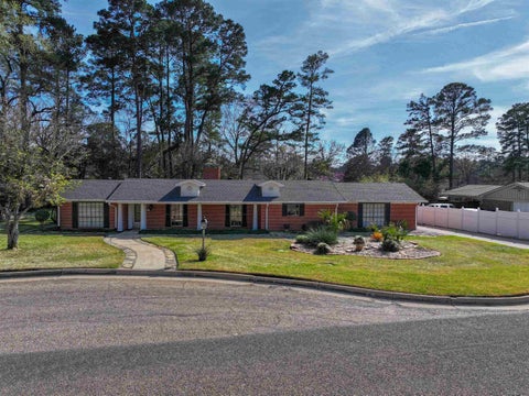 Homes For Sale - 1204 Azalea Dr<br/> Longview, TX 75601