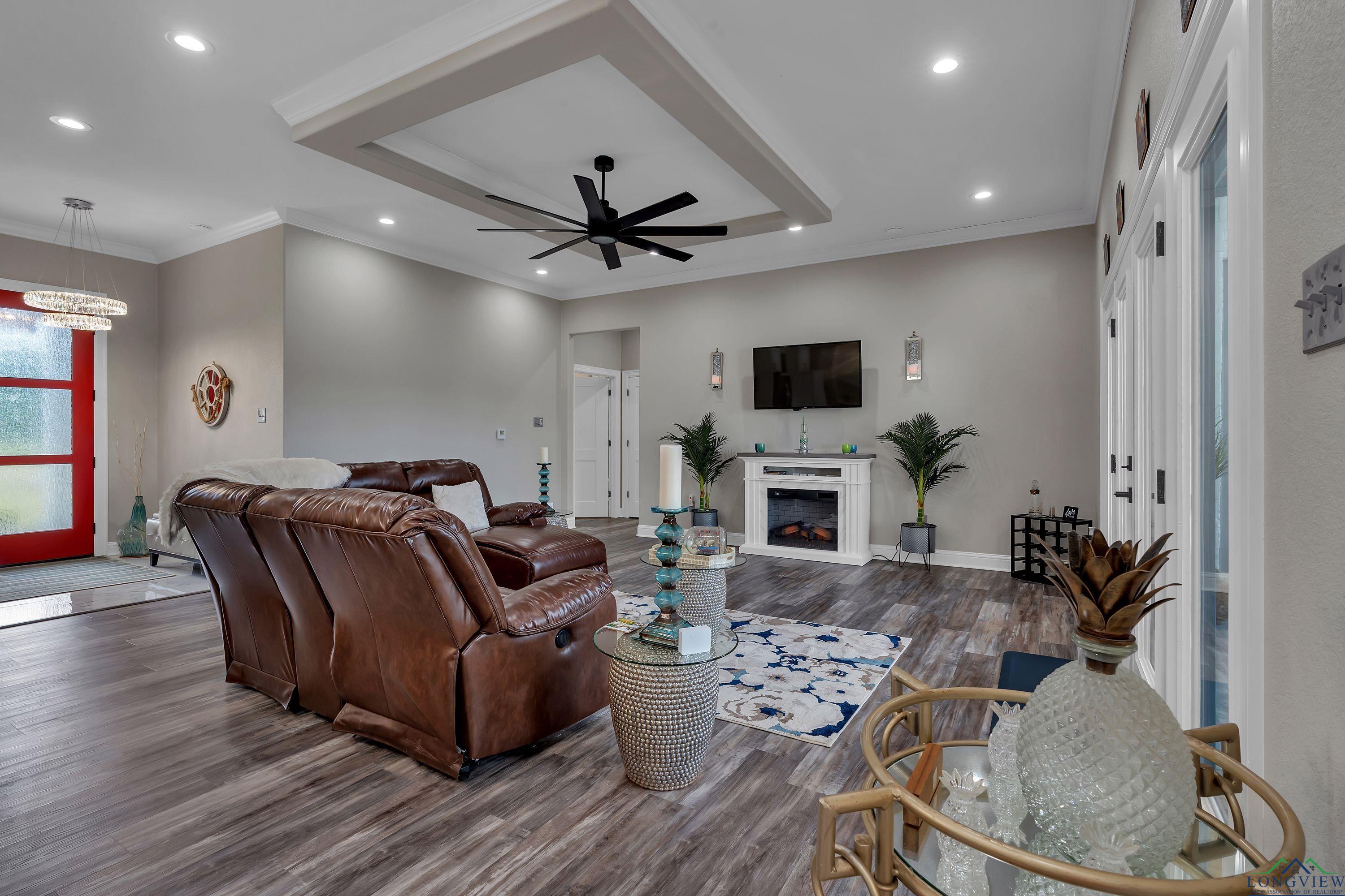 170 Cr 2160d, Tatum, Texas image 9