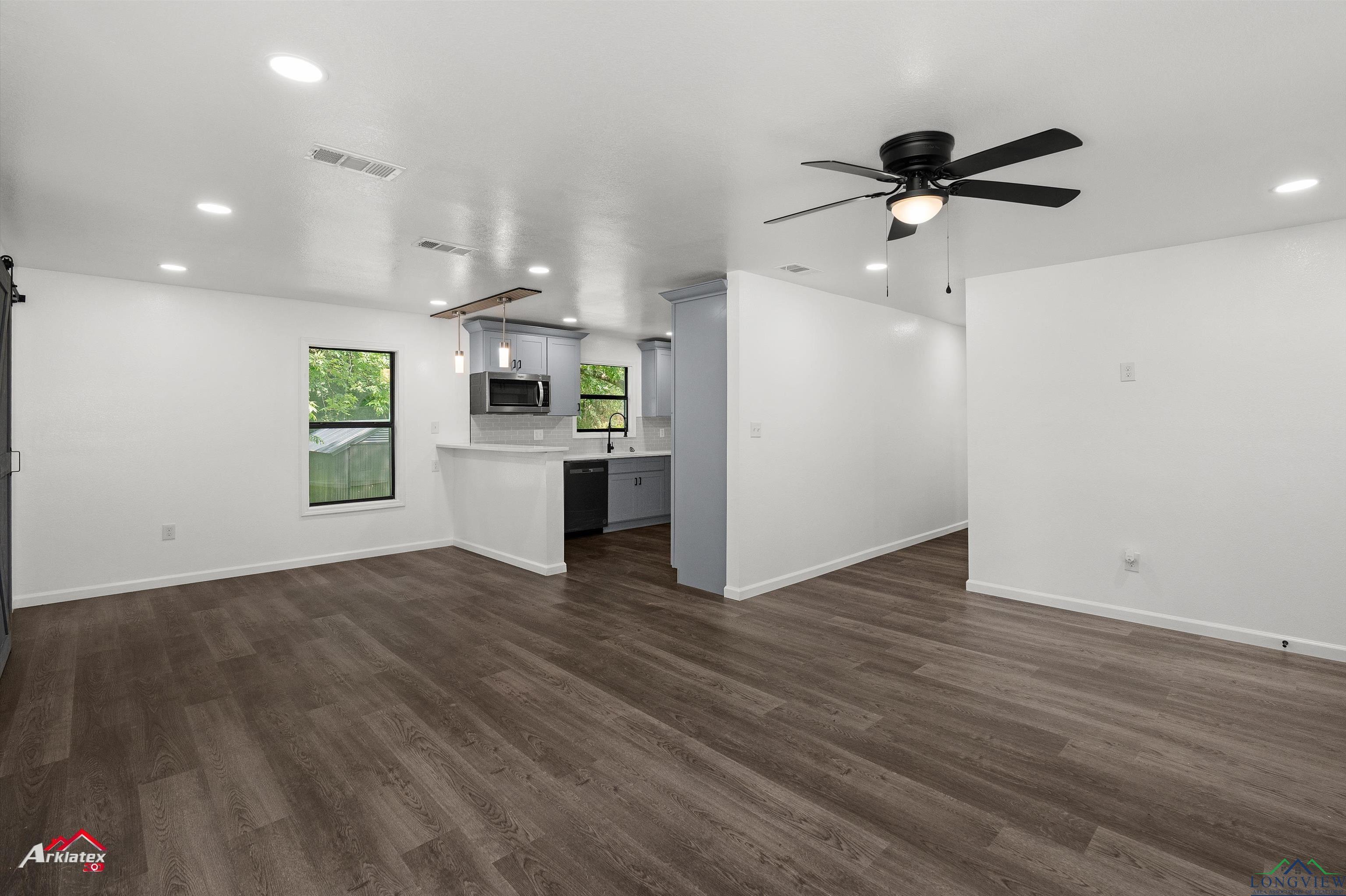 407 Mt. Pleasant St, Pittsburg, Texas image 9