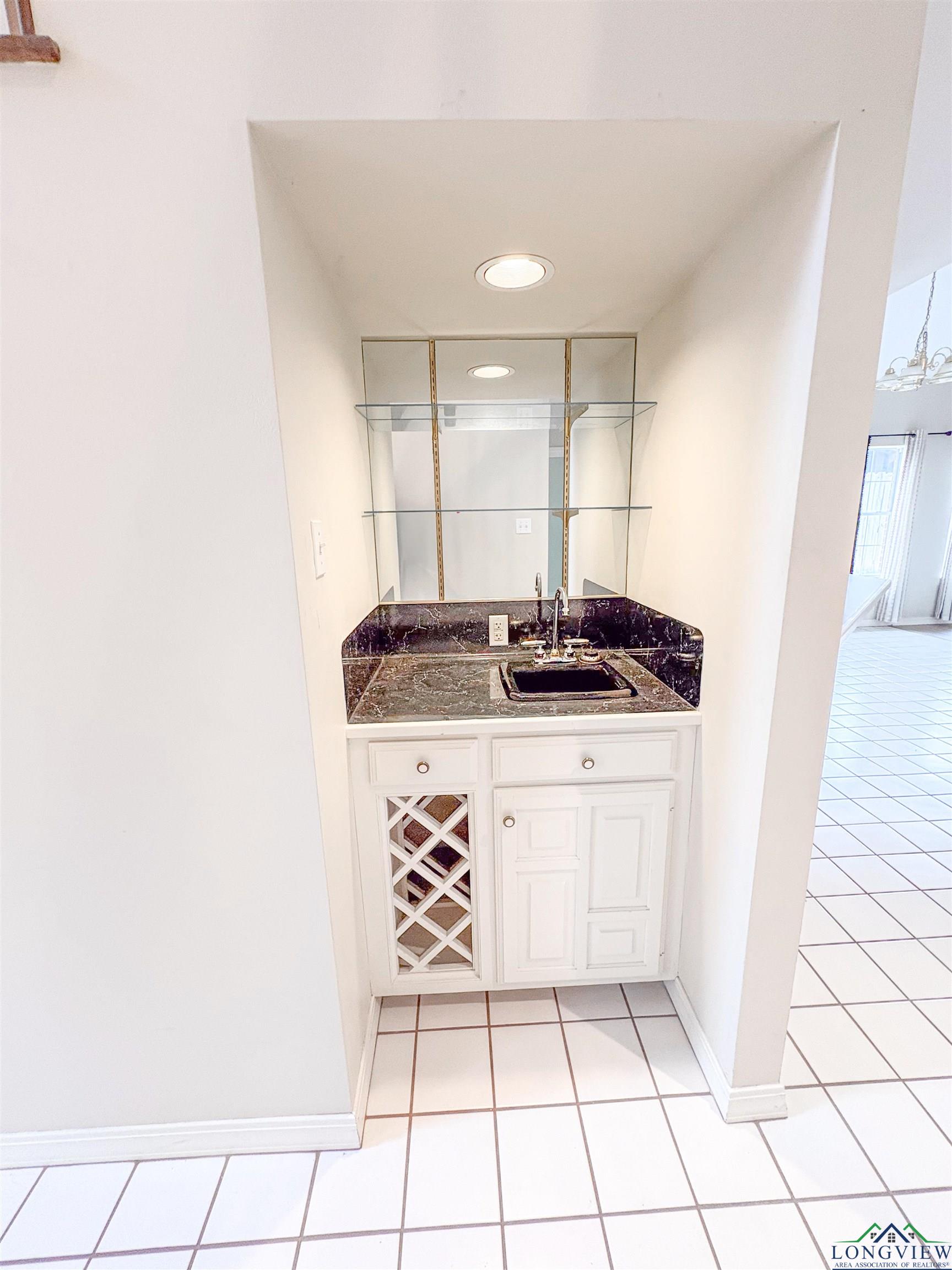1203 Lesley, Longview, Texas image 6