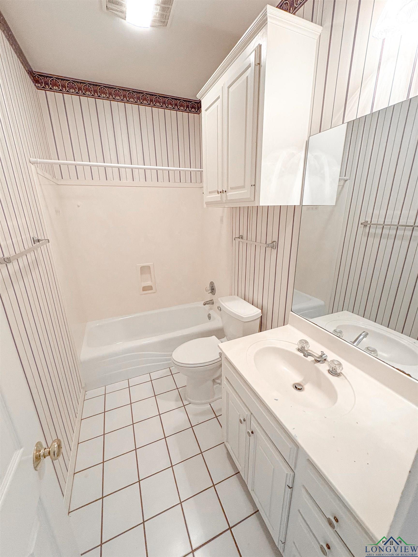 1203 Lesley, Longview, Texas image 11