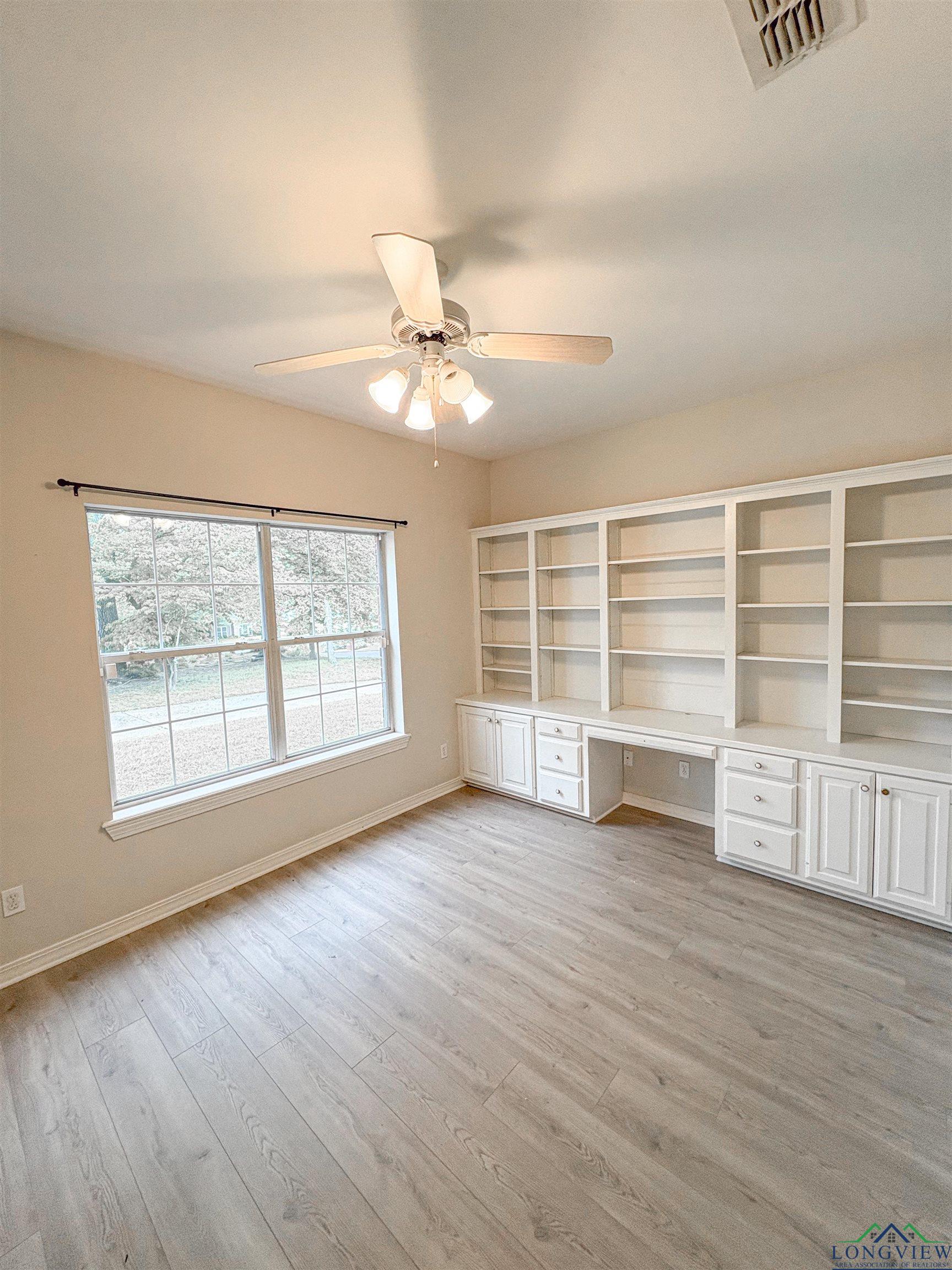 1203 Lesley, Longview, Texas image 10