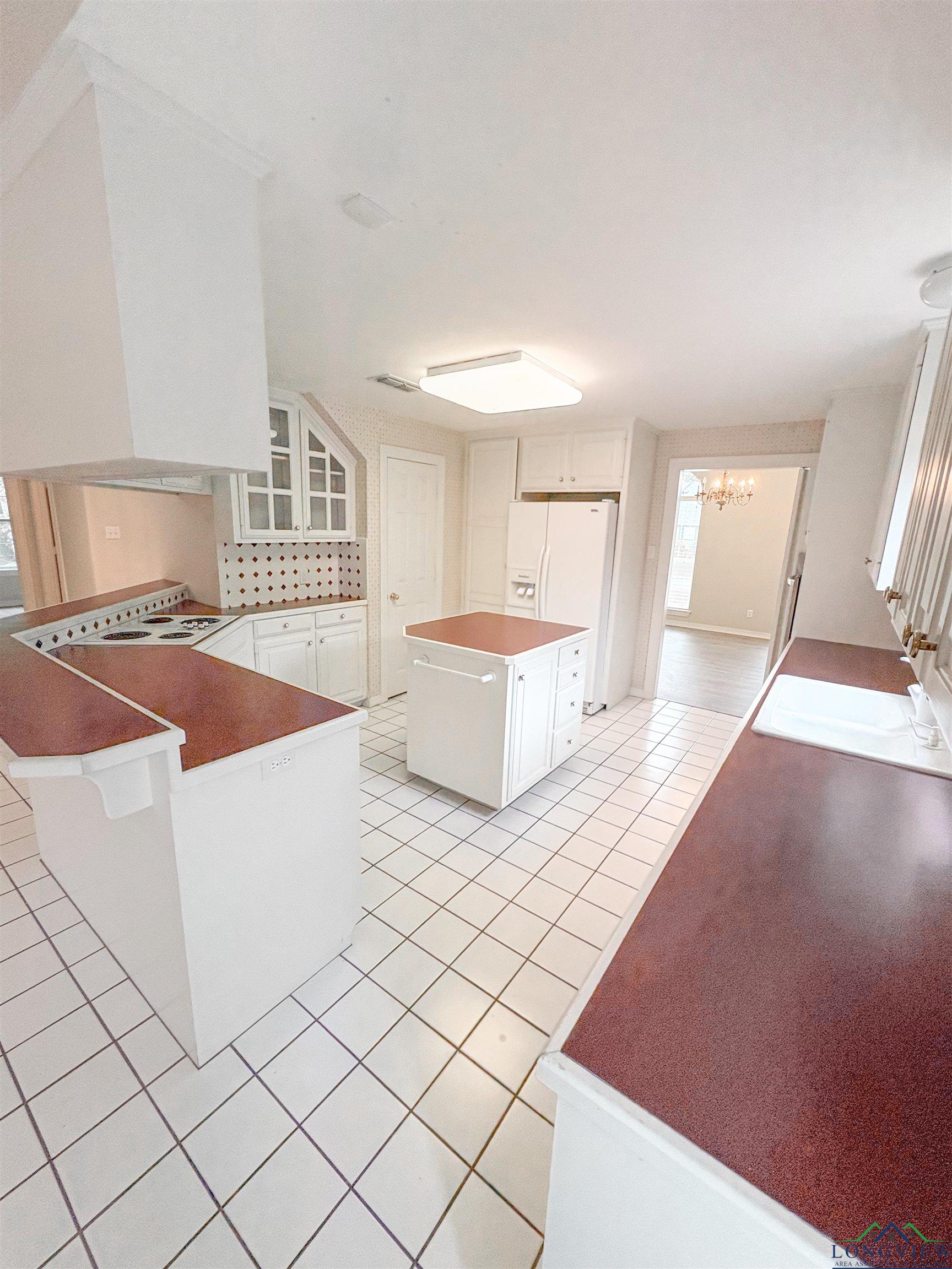 1203 Lesley, Longview, Texas image 7