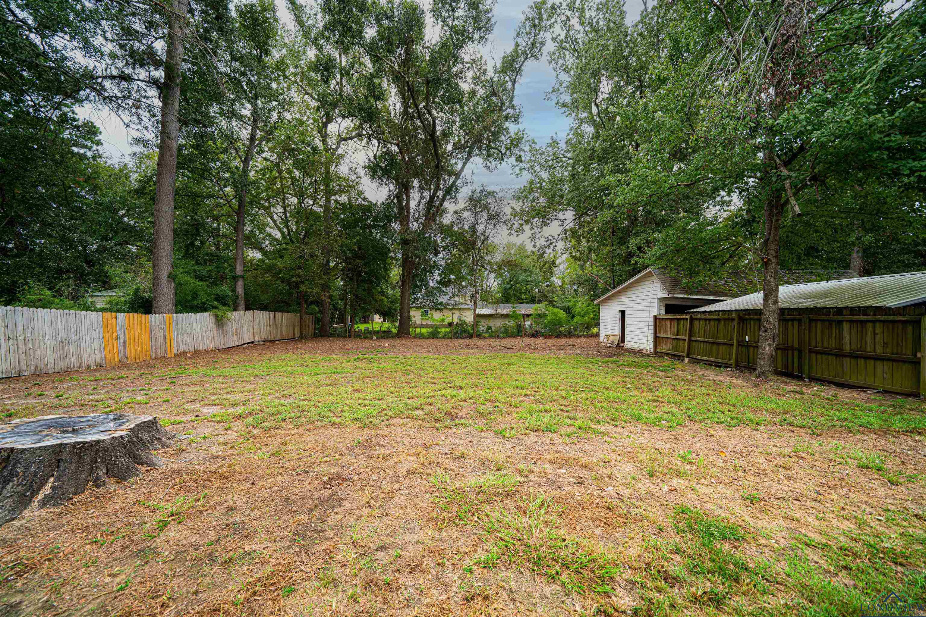 1230 Myrtle, Kilgore, Texas image 32