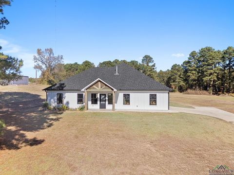 Homes For Sale - 10374 State Highway 204<br/> Nacogdoches County, Cushing, TX 75760