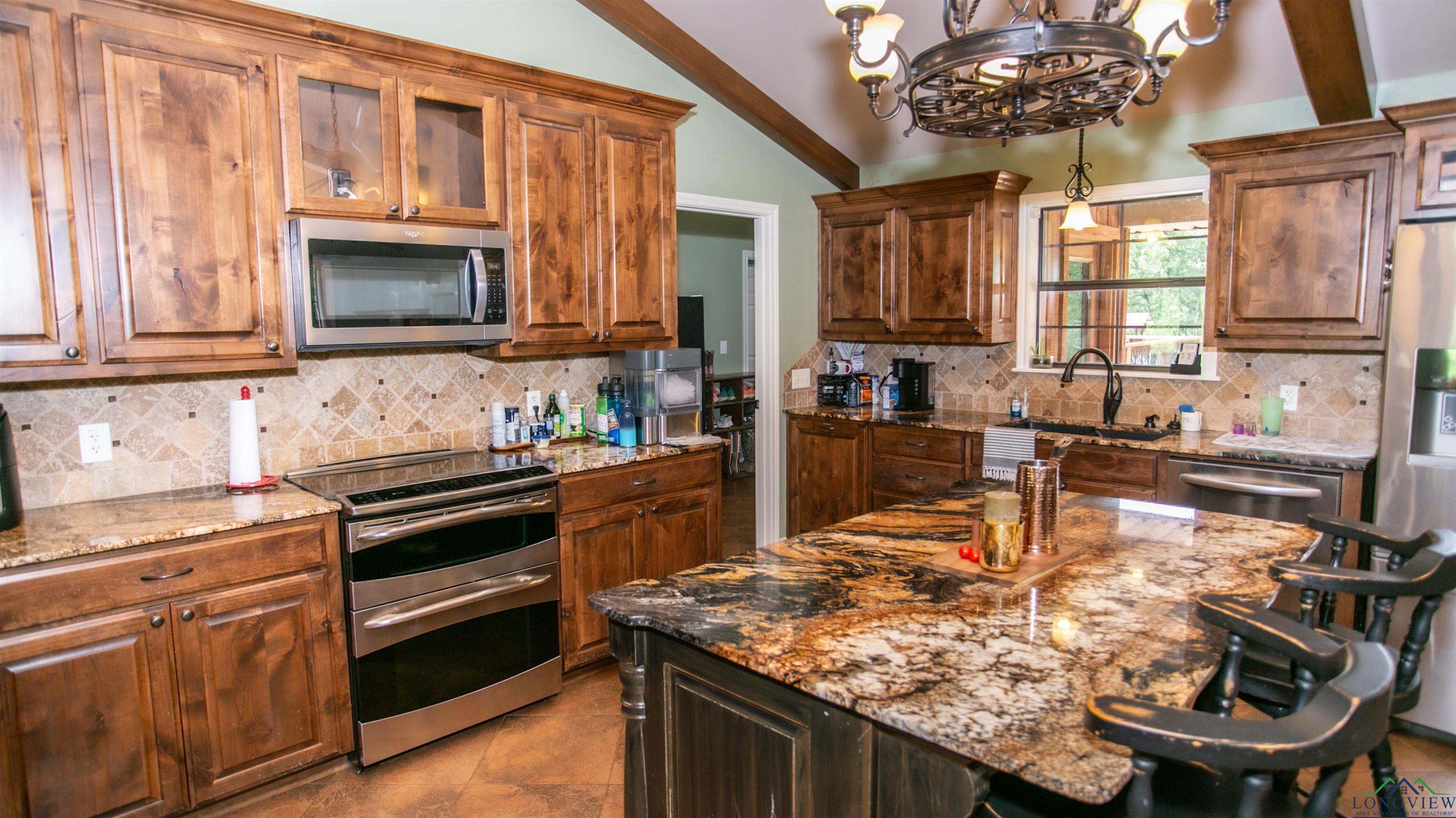 622 Pr 1147, Marshall, Texas image 20