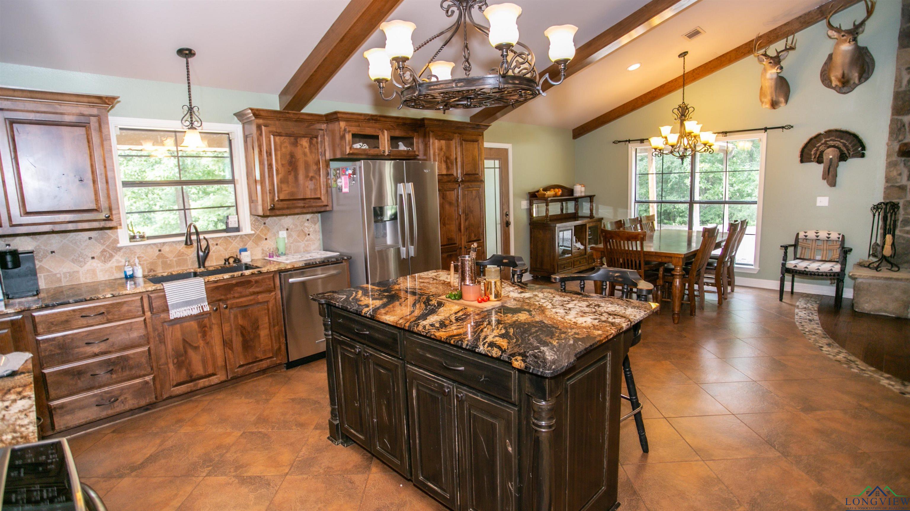 622 Pr 1147, Marshall, Texas image 21