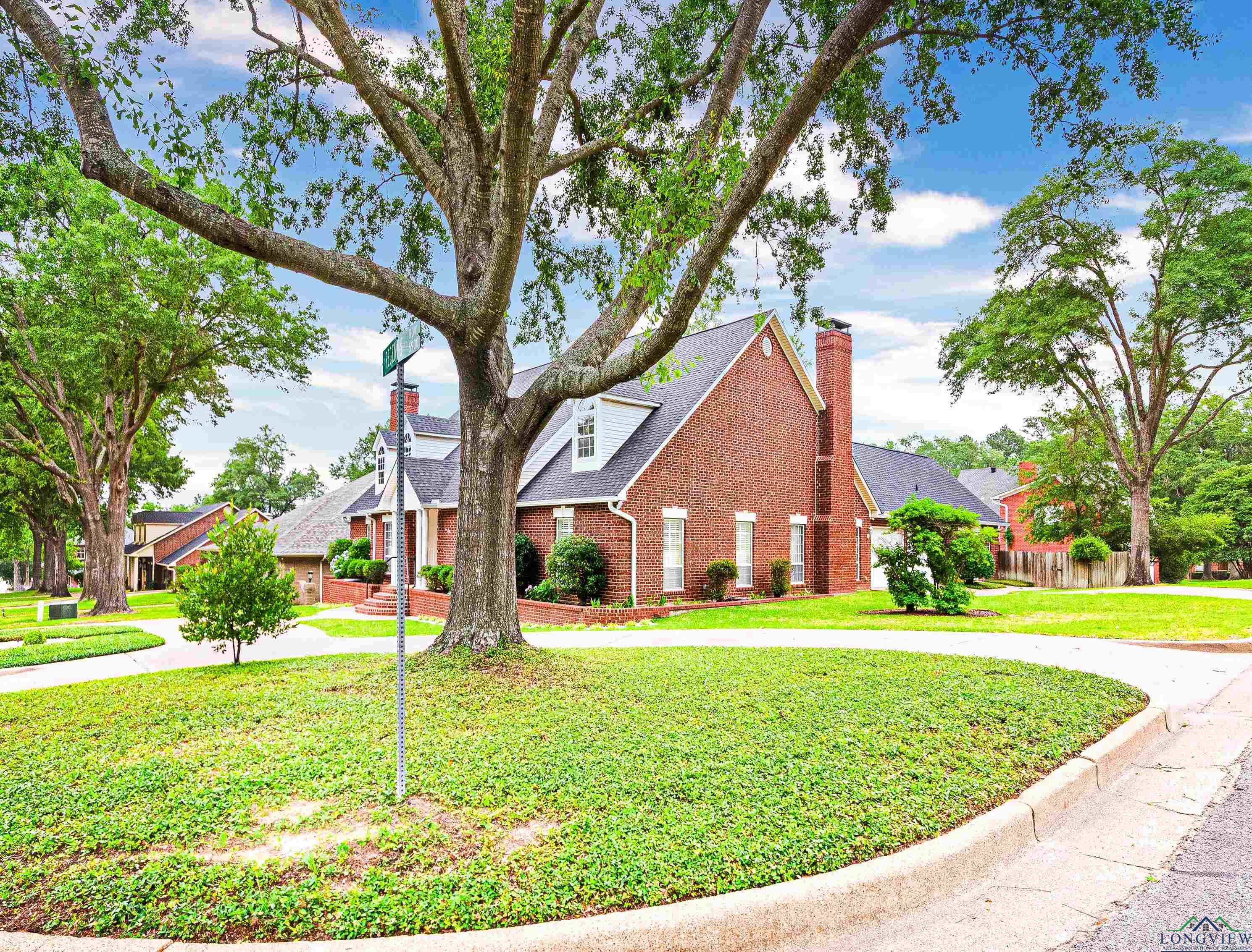 5908 Regents Row, Tyler, Texas image 2