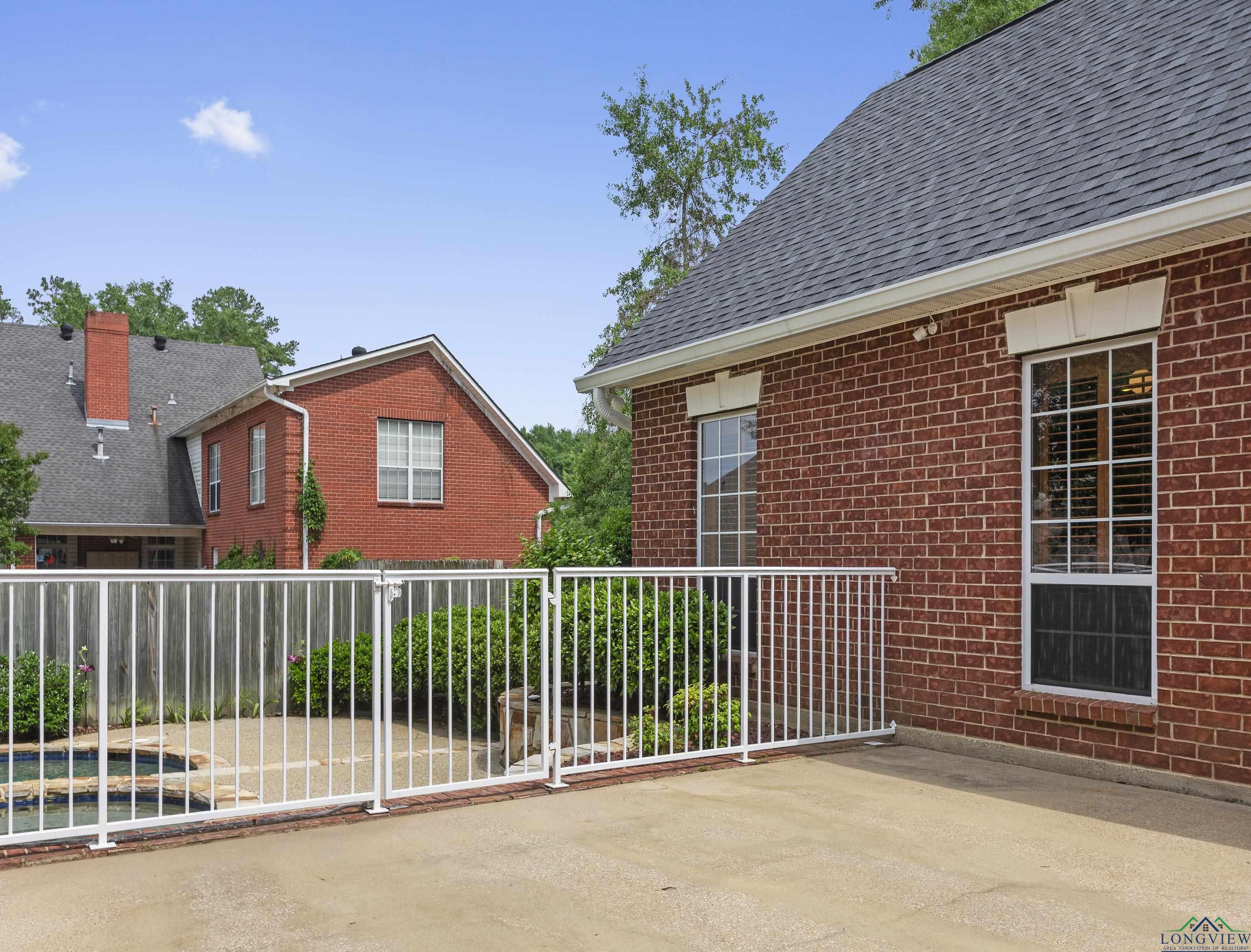 5908 Regents Row, Tyler, Texas image 29