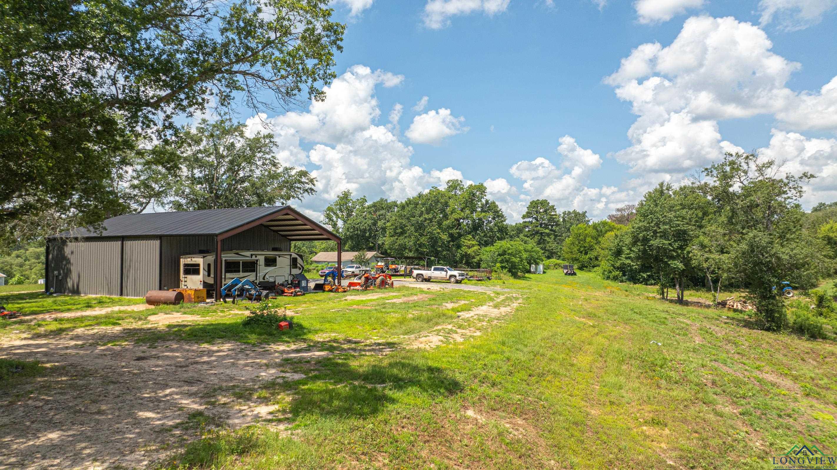 1667 Dove Rd, Gilmer, Texas image 6