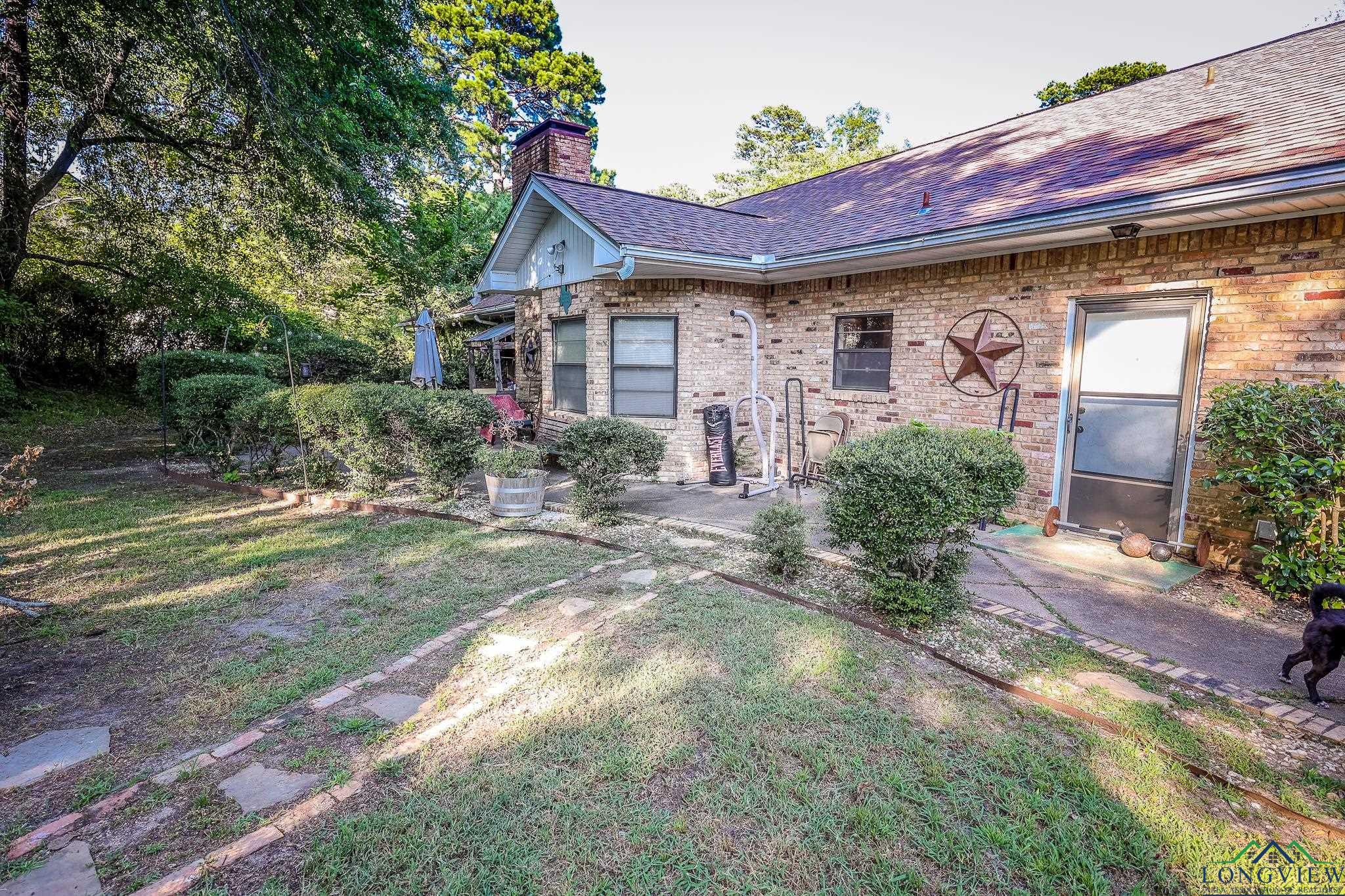 803 Willow Blvd, Gladewater, Texas image 19