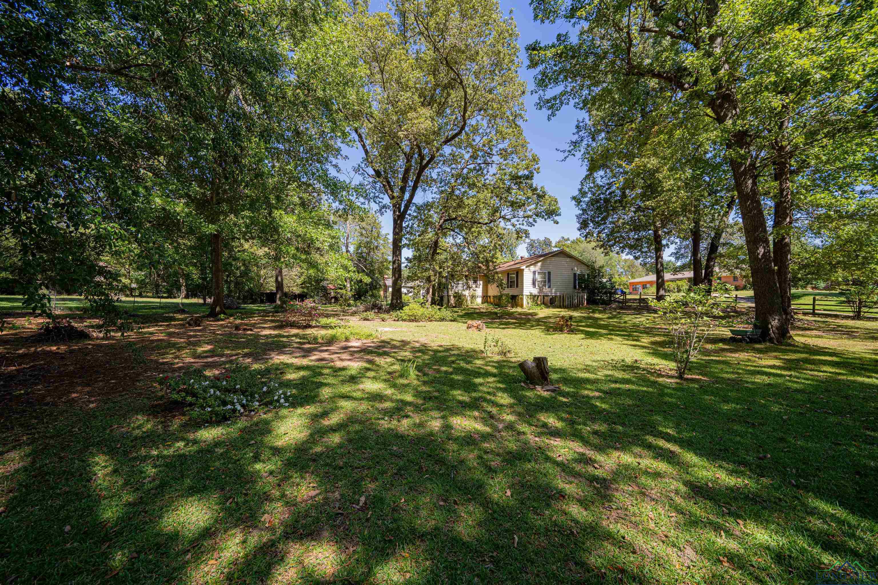 605 Carlisle, Kilgore, Texas image 25