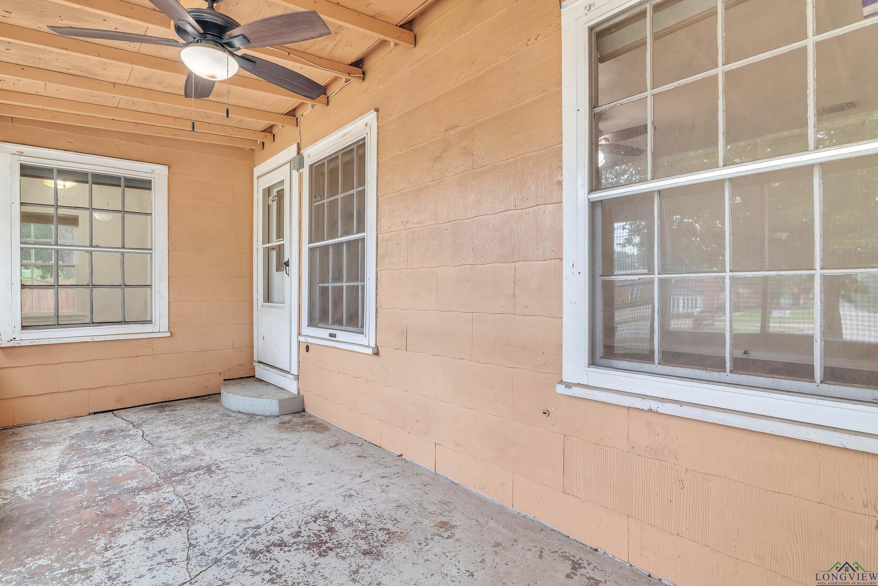1001 N Main Street, Winnsboro, Texas image 24