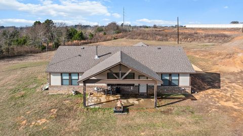 Homes For Sale - 18345 Cr 2142<br/> Troup, TX 75789