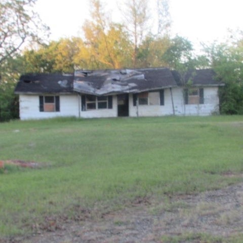 Homes For Sale - 973 County Road 1695<br/> Mount Pleasant, TX 75445
